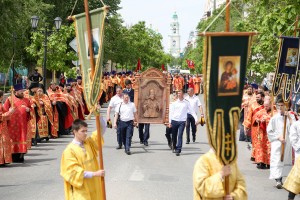 В Астрахани почтили память святых Кирилла и Мефодия