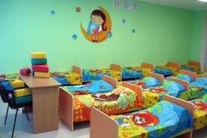 В Министерстве образования Астраханской области назвали среднюю зарплату воспитателей