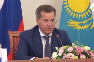 Губернатор Астраханской области провёл пленарное заседание в рамках Дня Каспия