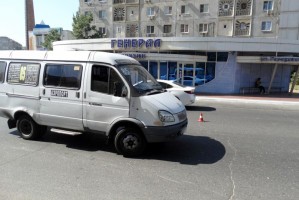 Астраханский водитель маршрутки сбил пешехода