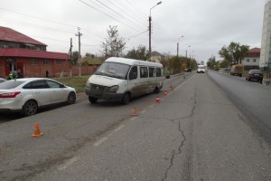 В Астрахани в аварии при участии маршрутного такси пострадал 6-летний ребёнок