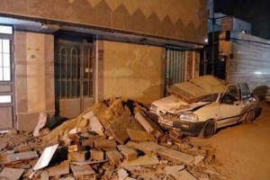 Жертвами землетрясения в Иране стали около 350 человек, пострадали почти 4 тысячи