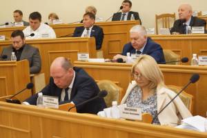 Дума Астраханской области приняла бюджет на 2018 год в первом чтении