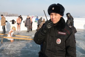 В Астрахани более тысячи полицейских  обеспечат порядок в праздник Крещения Господня