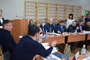 Астраханский министр решил насущные проблемы жителей села Разночиновка