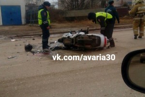 Подробности аварии с водителем скутера на ул Адмирала Нахимова в Астрахани