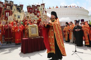 На Пасху в Астрахани пройдут крестный ход и праздничный концерт
