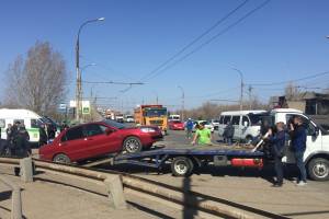 В Астрахани на Новом и Старом мостах арестовывали машины