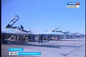 Летчики пилотажной группы &quot;Стрижи&quot; готовятся к показательным полетам в Астрахани