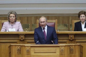 Президент призвал покончить с гендерным неравенством в России