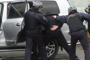 Жителя Краснодарского края подозревают в хищении иномарок в Астрахани