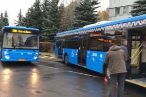 В Астрахани объявлен конкурс на московские автобусы