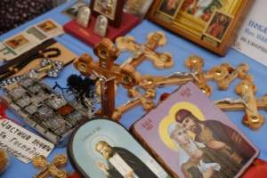 Астраханцы смогут прикоснуться к православным святыням