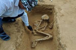 Сенсационная находка. Погребенного мальчика с альчиками нашли археологи в Астраханской области