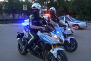 Мотовзвод из Волгоградской области и астраханские полицейские провели совместный рейд