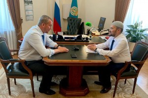 Сергей Морозов поздравил мусульман Астраханской области с праздником Ураза-Байрам