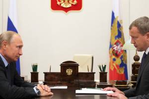 Путин принял отставку главы Астраханской области Морозова