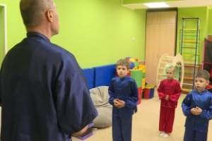 Для реабилитации особенных детей в Астрахани используют китайскую гимнастику