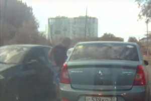 Астраханский водитель решил объехать затор &#171;по встречке&#187;