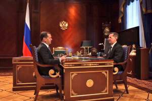 Губернатор Астраханской области встретился с председателем правительства России Дмитрием Медведевым