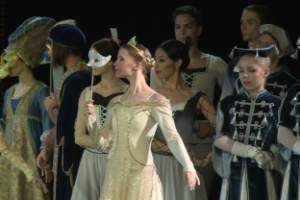 Астраханская балетная труппа покорила курортную публику