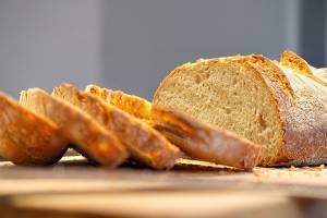 Эксперты рассказали, сколько хлеба нужно съедать в день и зачем