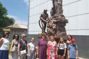 Астраханские пенсионеры посетили Главное управление МЧС России по Астраханской области