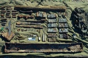 Поисковики нашли в Керчи останки без вести пропавшего солдата из Астраханской области