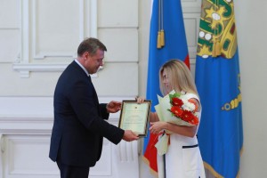 Глава Астраханской области вручил награды лучшим работникам рыбохозяйственной отрасли