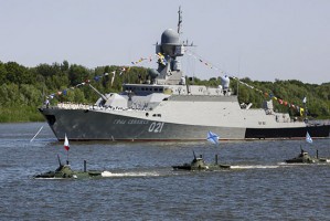 В Астрахань  для участия в военно-морском параде прибыли корабли Каспийской флотилии