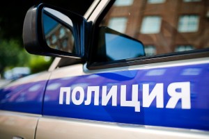 В Астрахани двое подростков похитили припаркованный у подъезда мопед