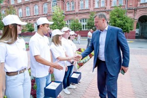 Ещё один претендент на пост губернатора Астраханской области сдал подписи в облизбирком