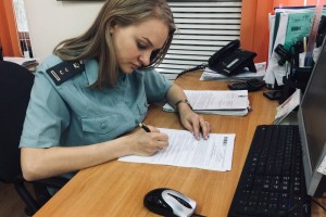 Уроженка Азербайджана не смогла поехать на родину из-за долгов