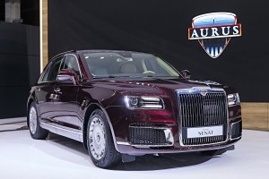 Президент Туркменистана планирует приобрести президентский лимузин Aurus