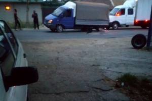 В Астрахани у «Газели» прямо во время движения оторвались колеса