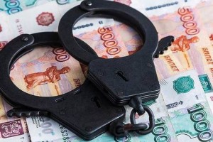 В Астрахани инспектор ДПС с товарищами подозреваются в мошенничестве с липовыми ДТП