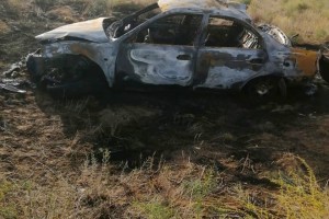 В Астраханской области иномарка вылетела с трассы и сгорела