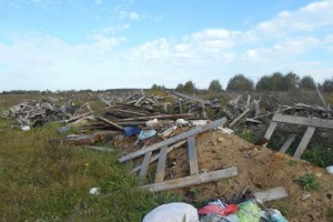 Научный центр РАН устроил свалку мусора на сельхозземлях в Астраханской области