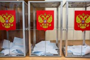 В Астрахани первые избиратели уже проголосовали за кандидатов