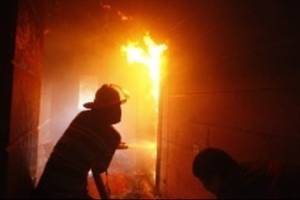 В Астрахани люди пострадали на пожаре