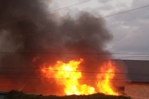 Астраханские спасатели потушили 5 крупных пожаров