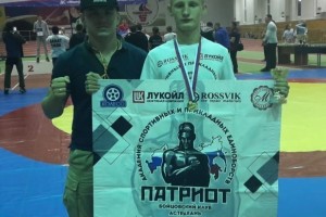 Астраханец стал сильнейшим в России по панкратиону