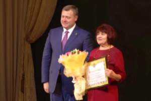 Губернатор Астраханской области поздравил педагогов региона с Днём учителя