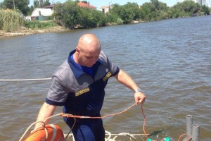 В Астраханской области спасли сёрфера