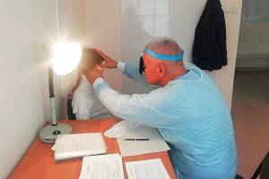 Под Астраханью детей обследуют врачи «мобильной поликлиники»
