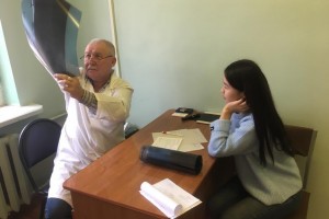 Как «мобильная поликлиника» ведет работу в Наримановском районе
