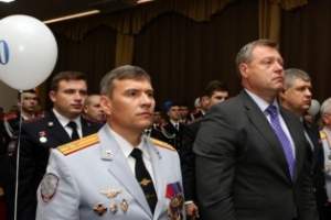 Глава Астраханской области поздравил суворовцев с юбилеем училища