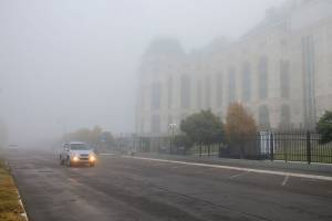 Астраханскую область вновь накрыл сплошной туман