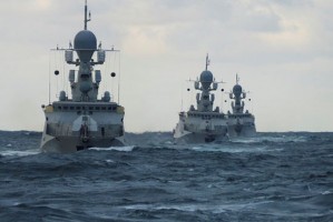 В Астрахани после учений в Средиземном море встретили корабли Каспийской флотилии