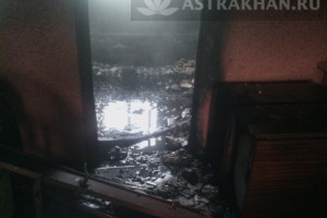 В Астрахани горели 2 жилых дома